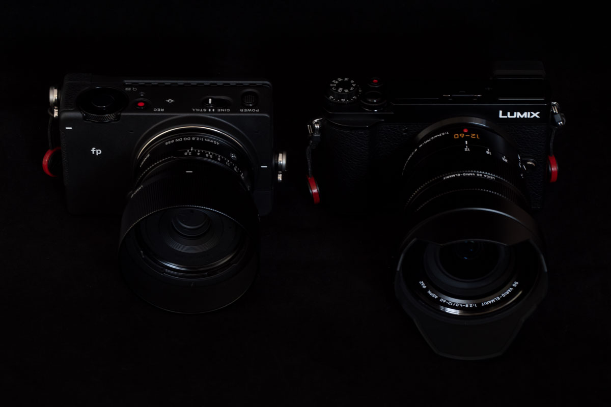 なんとびっくり、マイクロフォーサーズ機 GX7 markIII よりもコンパクトかつ軽量