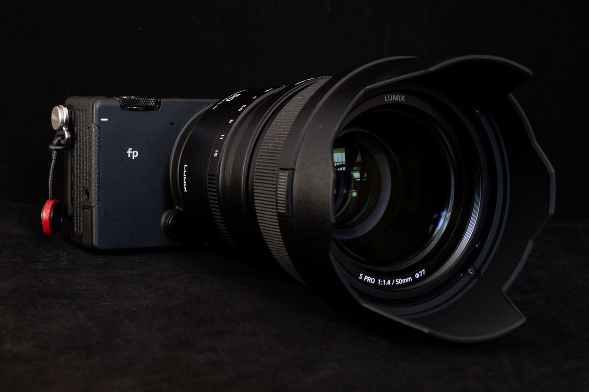 LUMIX S PRO 50mm F1.4