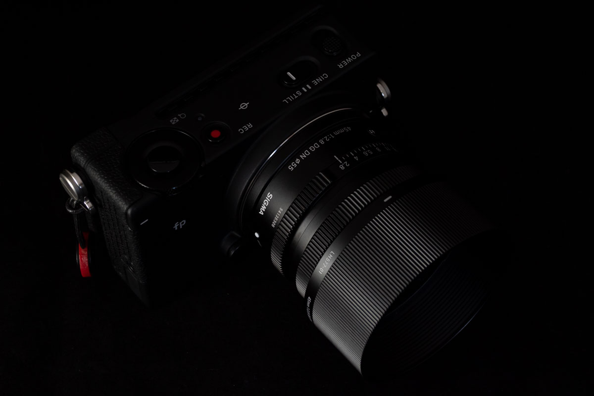 45mm F2.8 DG DN Contemporary