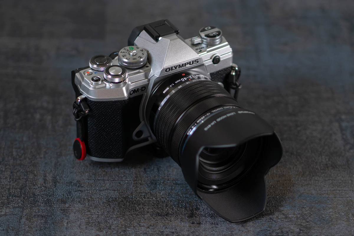 M.ZUIKO DIGITAL ED 12-45mm F4.0 PROレビュー マイクロフォー