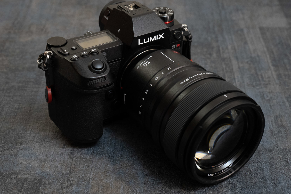 LUMIX S PRO 50/1.4