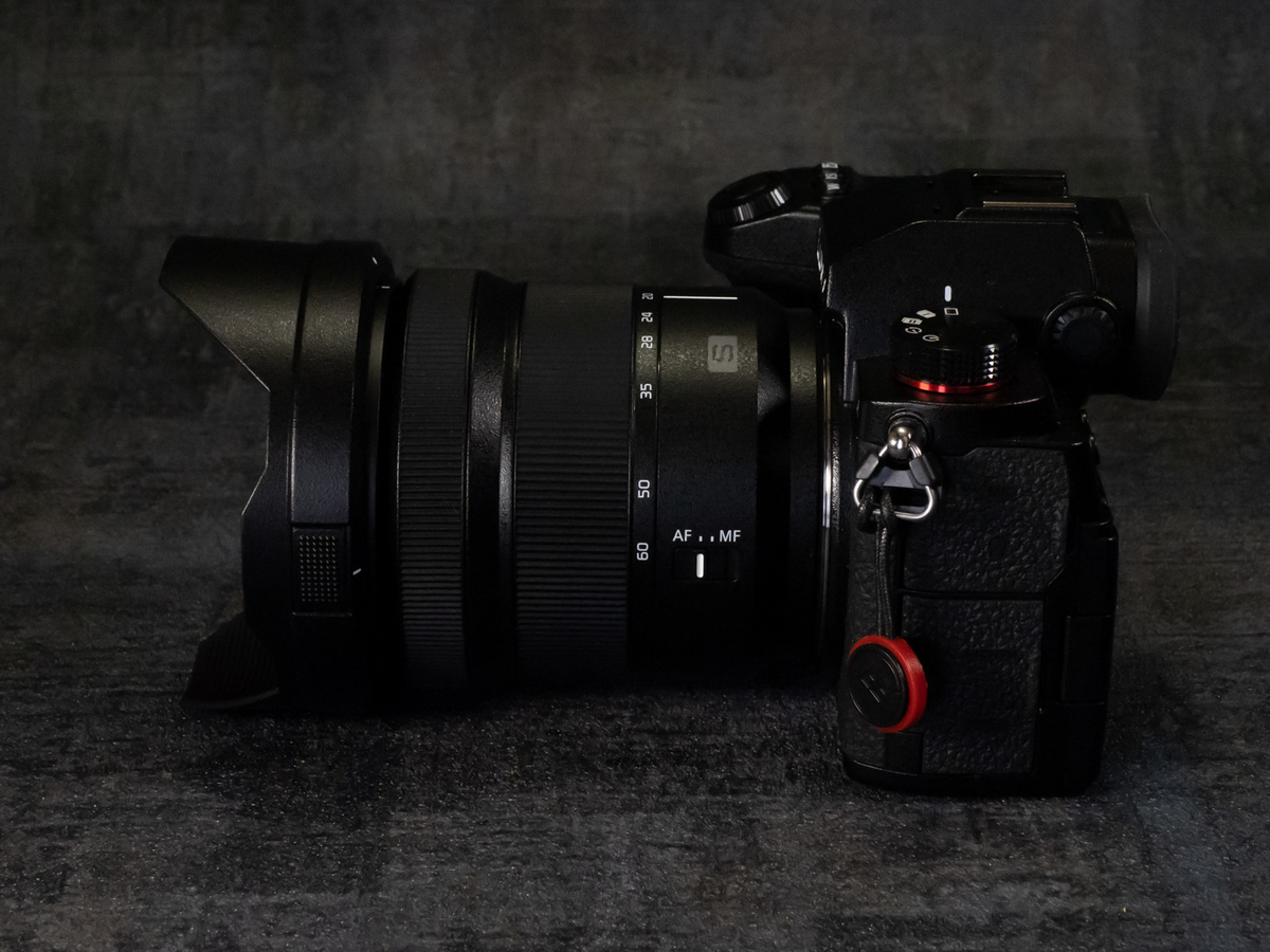 LUMIX S5