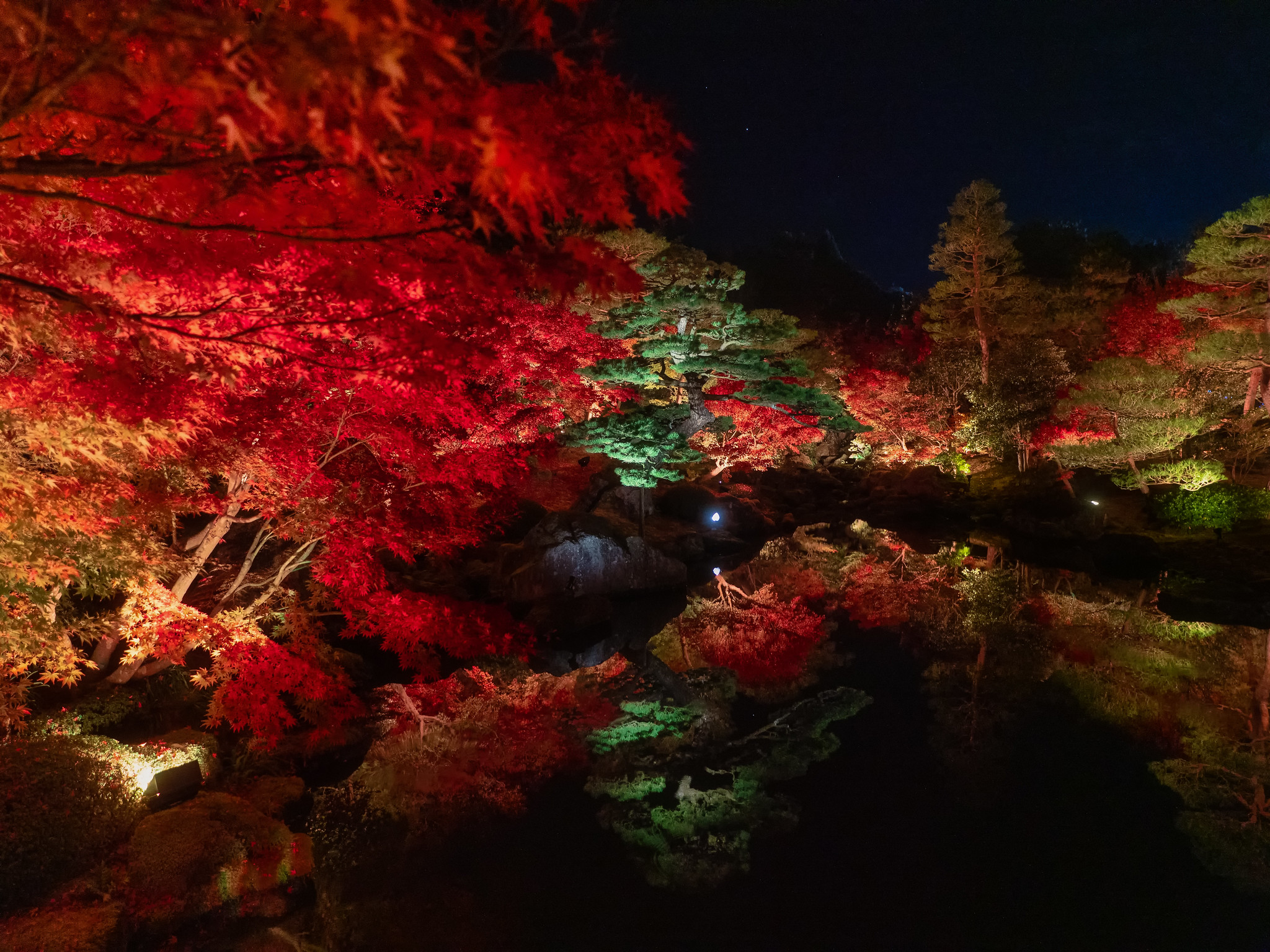 由志園