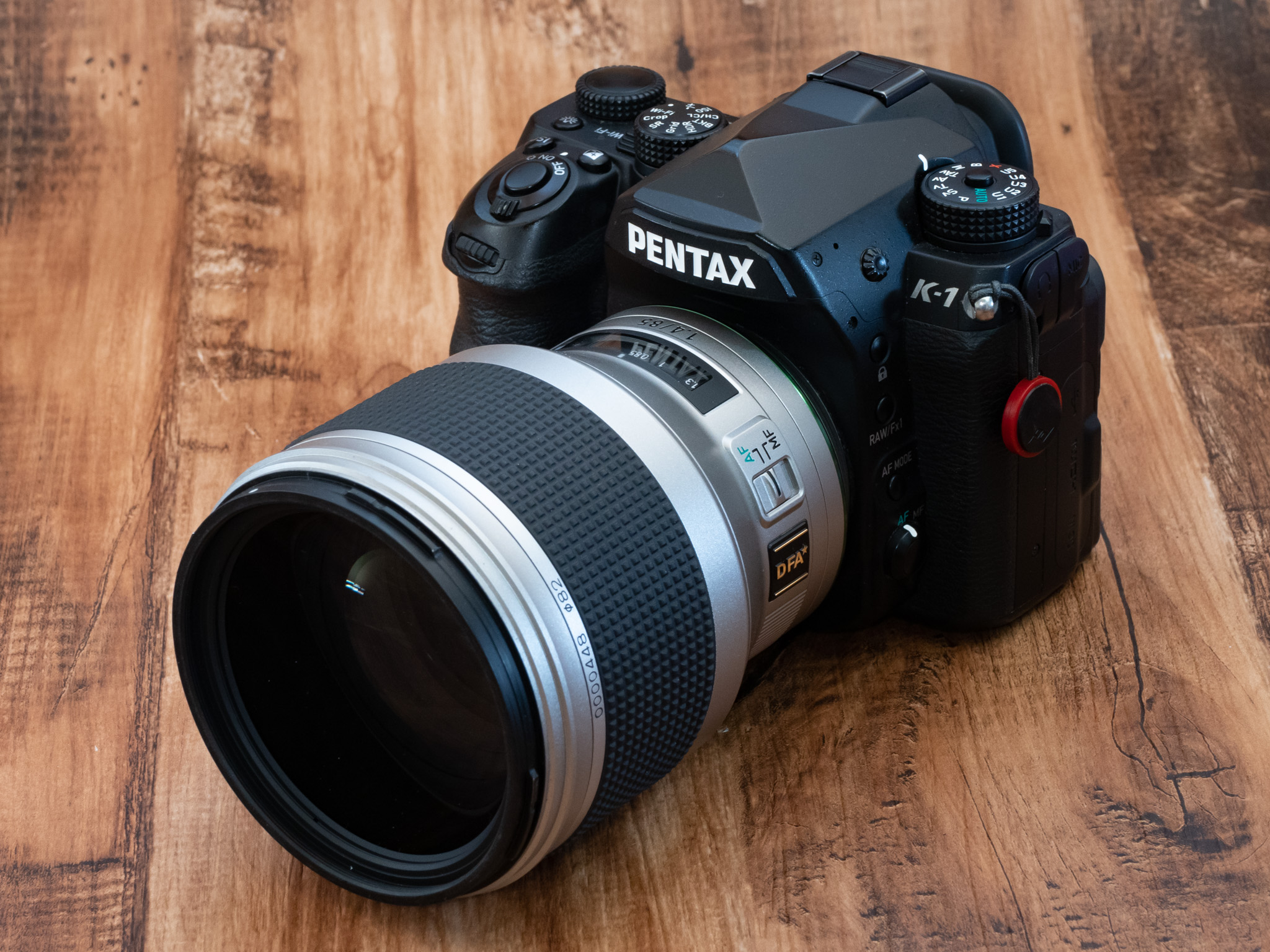 HD PENTAX-D FA★85mmF1.4ED SDM AW